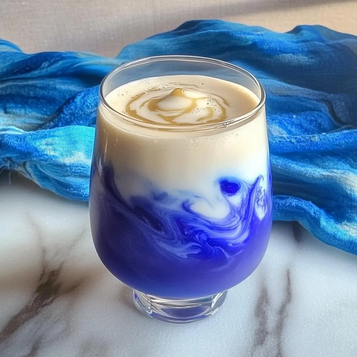 Transform Your Summer with Butterfly Pea Flower Iced Tea 2 765b286c b7e8 4da9 8a2f 3fb62dd55997tr sa7rie