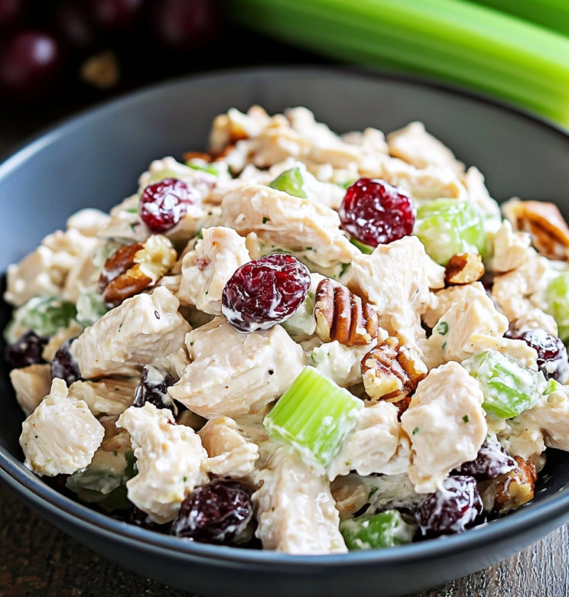 Chicken Salad Recipe with Grapes: A Perfect Summer Dish 1 Chicken Salad Recipe with Grapes: A Perfect Summer Dish